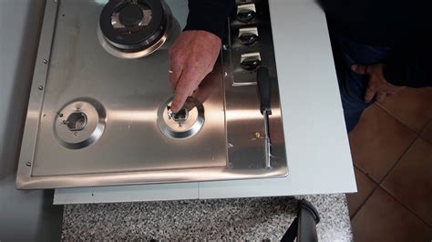 gas hob igniter keeps sparking